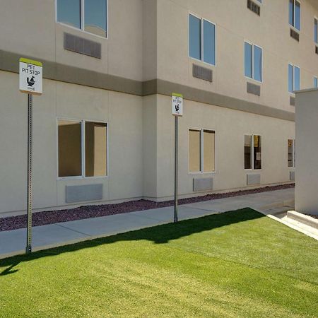 Home2 Suites By Hilton Las Vegas North Exterior photo