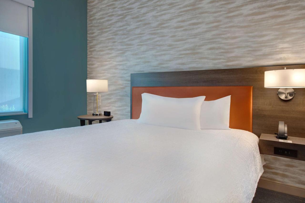 Home2 Suites By Hilton Las Vegas North Exterior photo