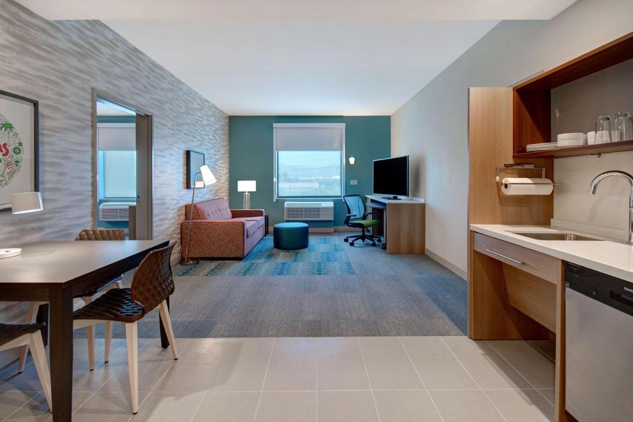 Home2 Suites By Hilton Las Vegas North Exterior photo