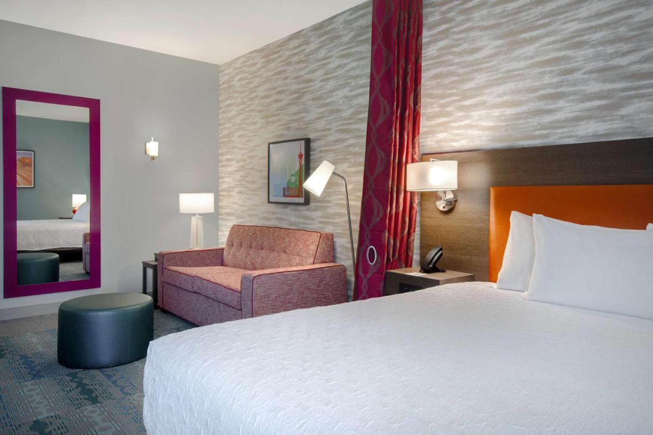 Home2 Suites By Hilton Las Vegas North Exterior photo