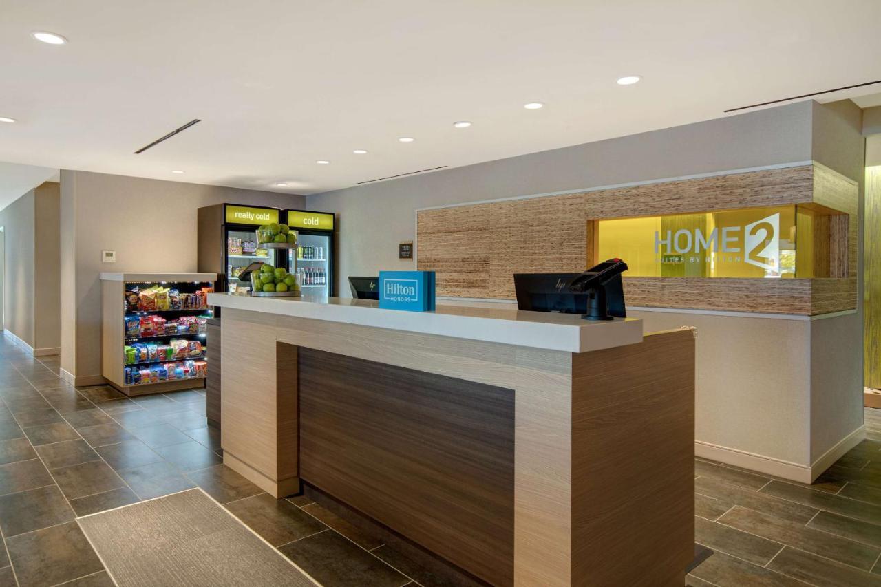 Home2 Suites By Hilton Las Vegas North Exterior photo